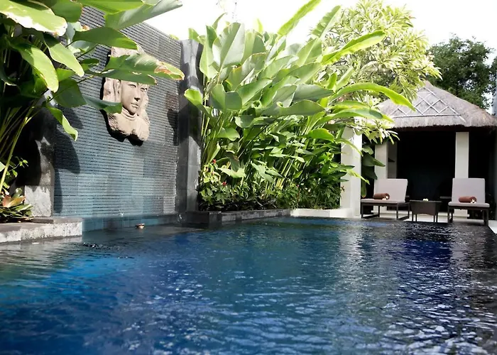 Kedonganan Villa *